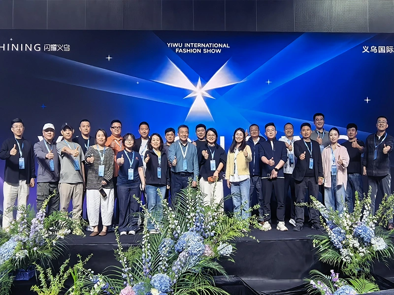 Del 27 al 29 de abril Kunyu Jewelry debuta en la Exposición Internacional de Fábrica de Moda de Yiwu 2026, y el stand independiente gana el favor de los compradores globales