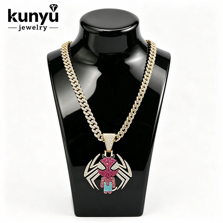 Collar de hip hop con colgante brillante