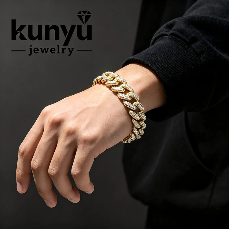 Pulsera de hip hop de gran tamaño