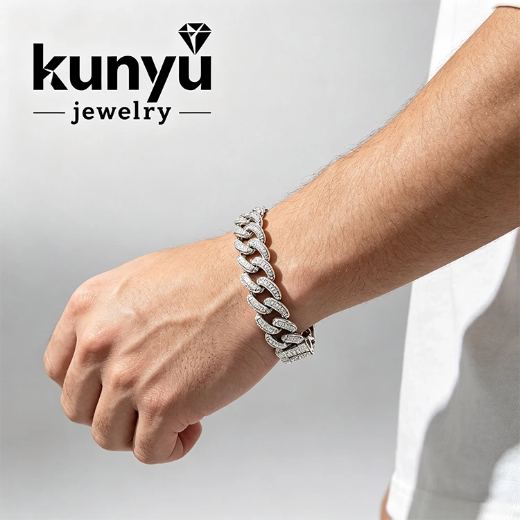 Pulsera de hip hop de gran tamaño